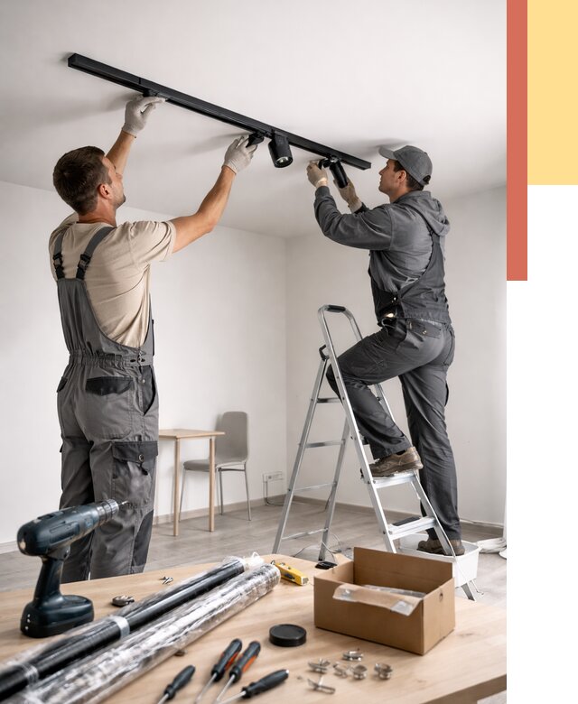 Установка трековых светильников в натяжной потолок в Ступино от 4365 руб. | ОТДЕЛОЧНИК-Стп